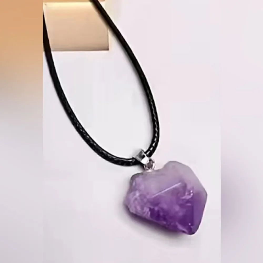 Natural raw Stone amethyst, necklace with adjustable chain. So many benefits..